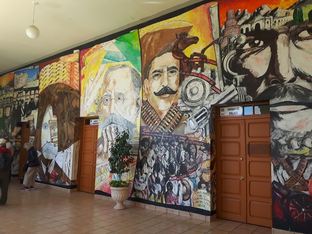 Mural at city hall (Muleski, 2018)